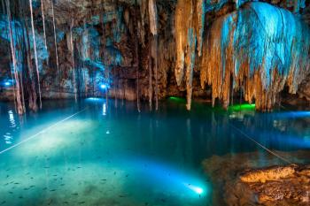 GLISTENING WATERS LUMINOUS LAGOON