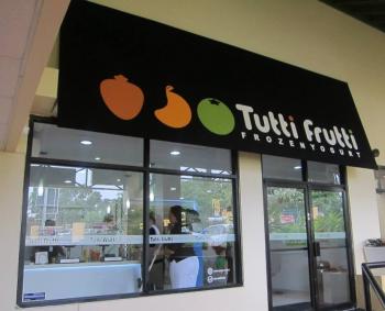 TUTTI FRUTTI Jamaica – Loshusan Plaza